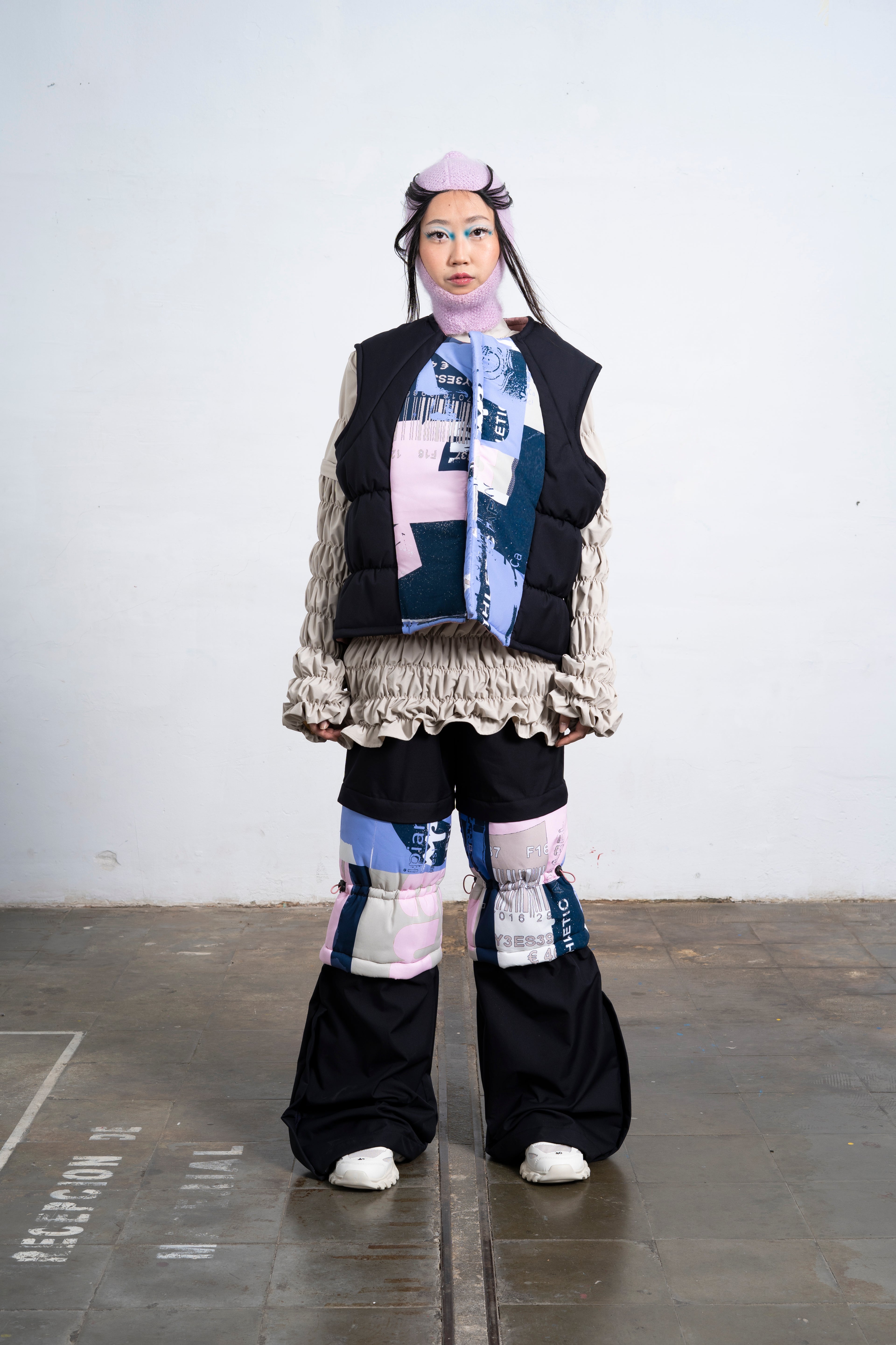 Look 4