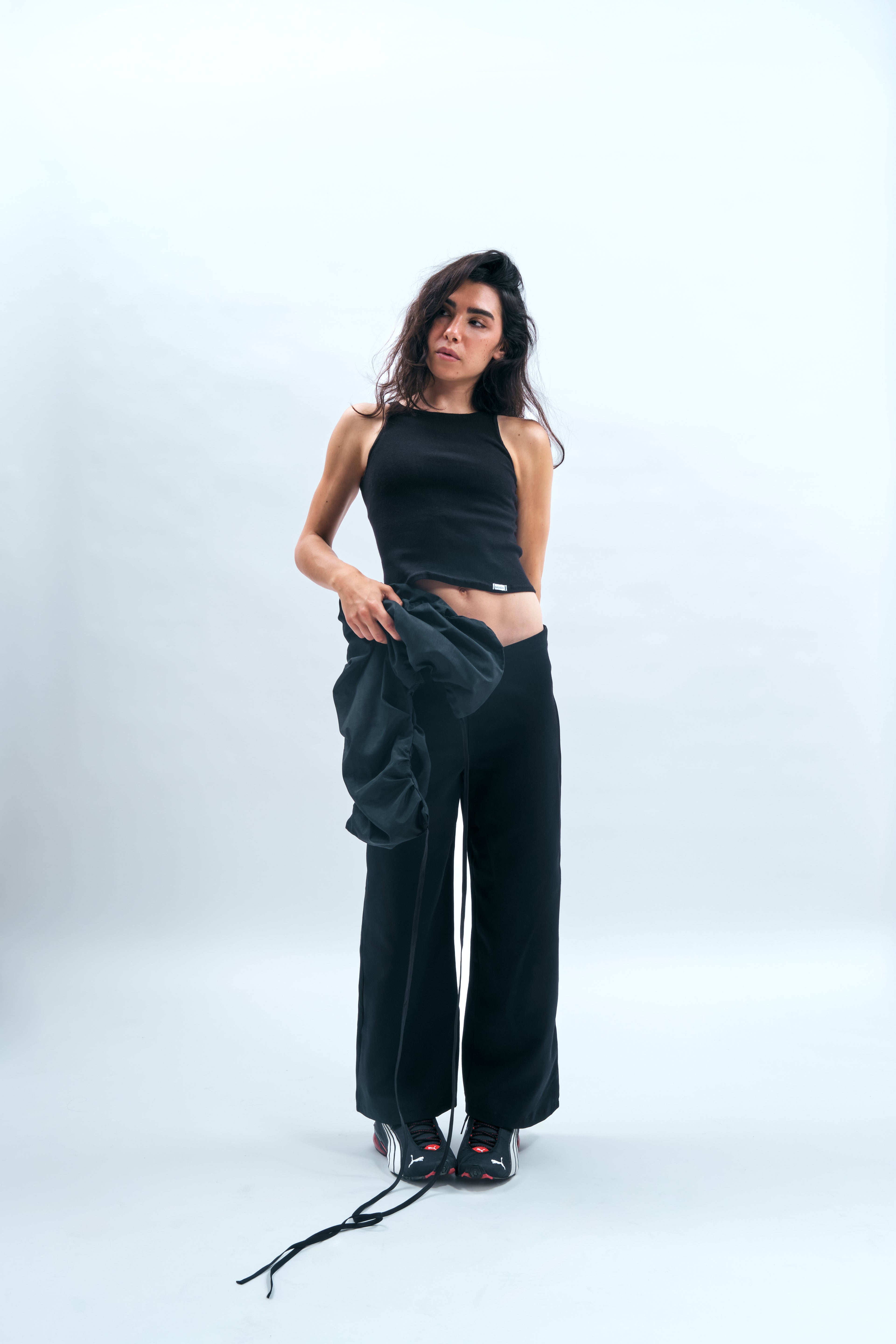 FLUID SUIT BLACK JEANS